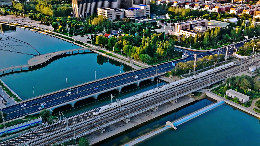 1766579489630544.jpg 序列 01.00_00_38_13.Still011.jpg