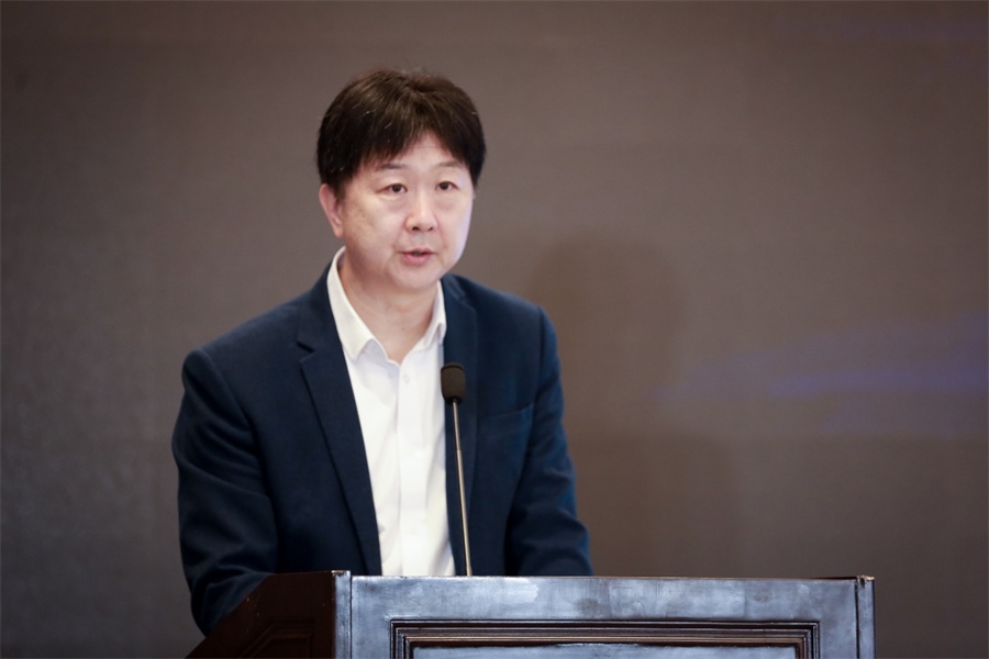 中國民主法制出版社黨委書記、社長、總編輯 劉海濤