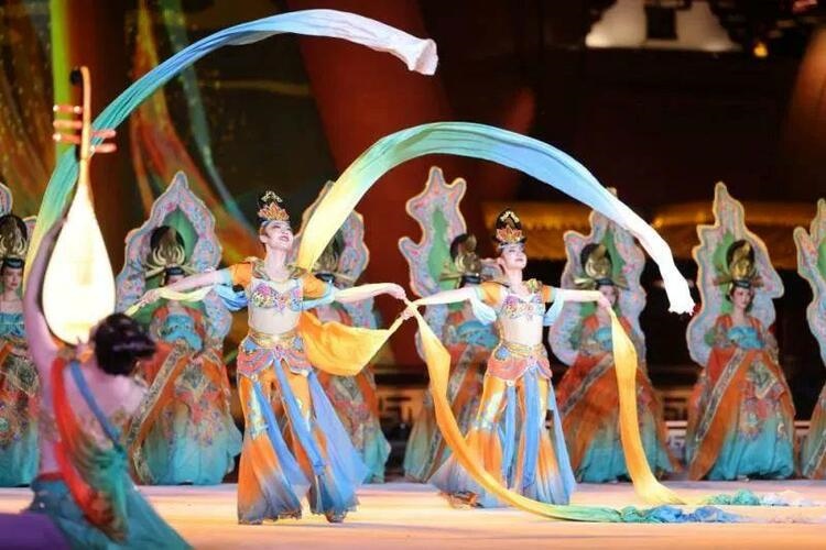 時(shí)政微觀察丨石榴花開(kāi)的時(shí)節(jié)