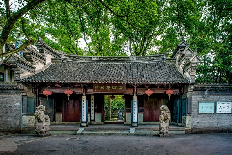 天一閣正門。 天一閣博物院供圖