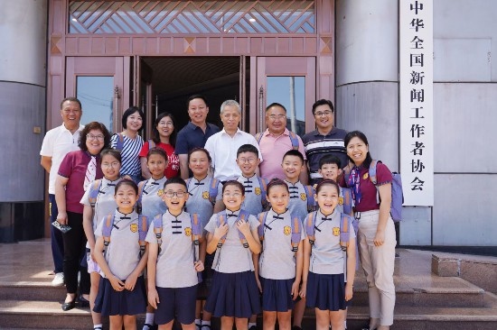 文縣東壩童聲合唱團(tuán)的孩子們在中國記協(xié)。