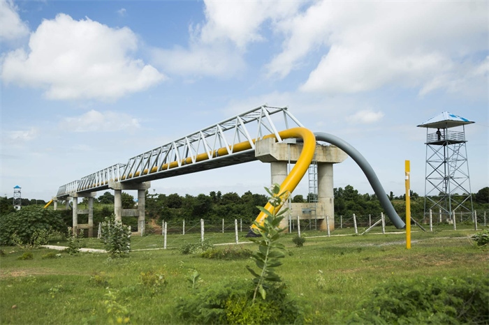 中緬油氣管道跨越河段。中油國際管道公司供圖