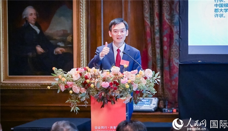 圖為方文建發(fā)言。人民網(wǎng) 郭錦標攝