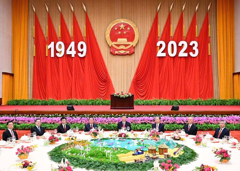 △2023年9月28日，慶祝中華人民共和國(guó)成立74周年招待會(huì)在北京人民大會(huì)堂舉行。