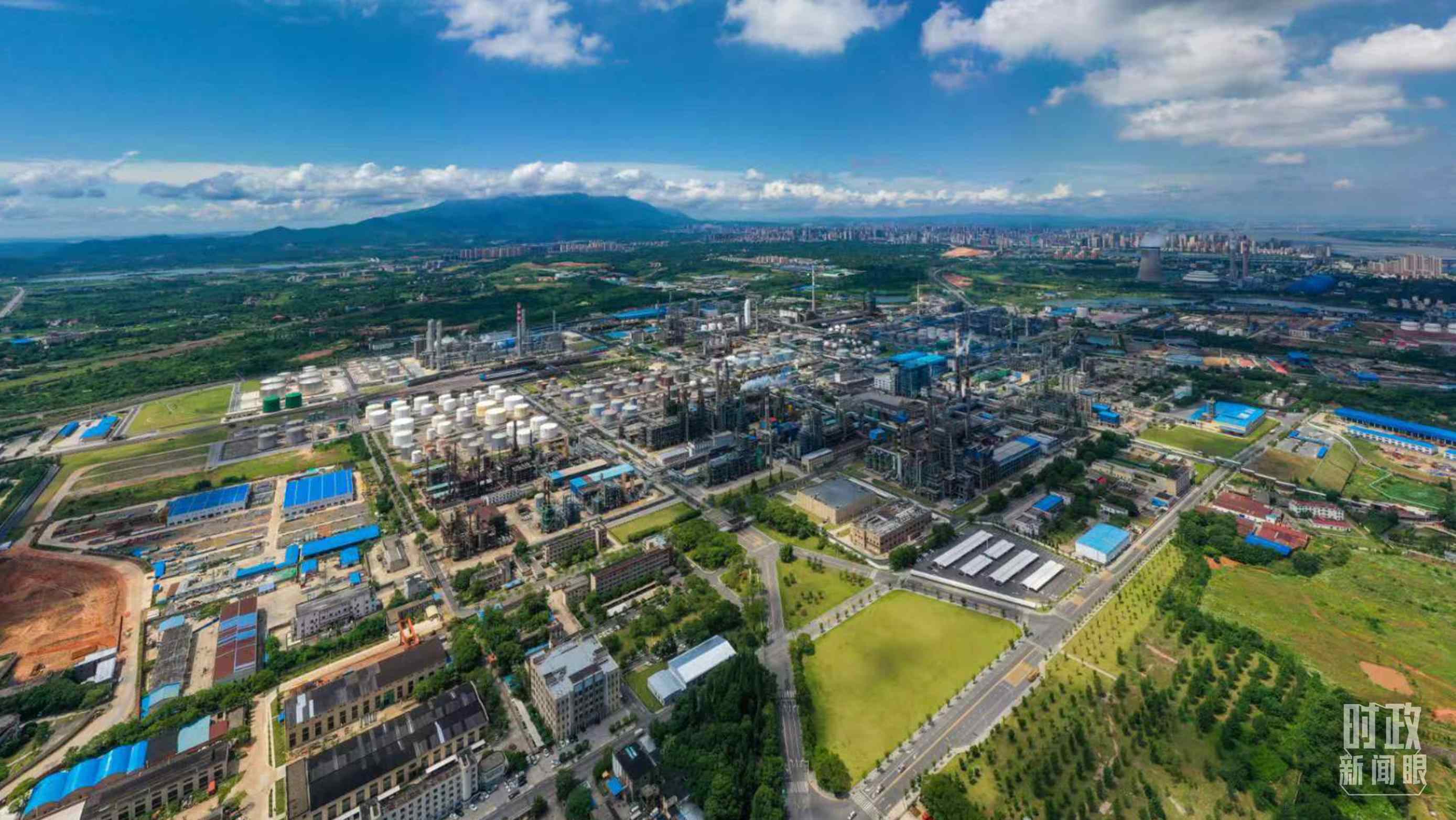 △中國石化九江分公司。（總臺記者劉陽拍攝）