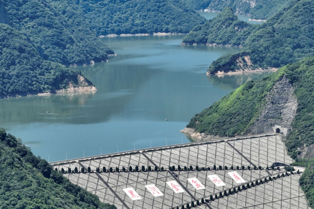 這是黑河金盆水庫（2023年7月16日攝，無人機(jī)照片）。新華社記者 邵瑞 攝