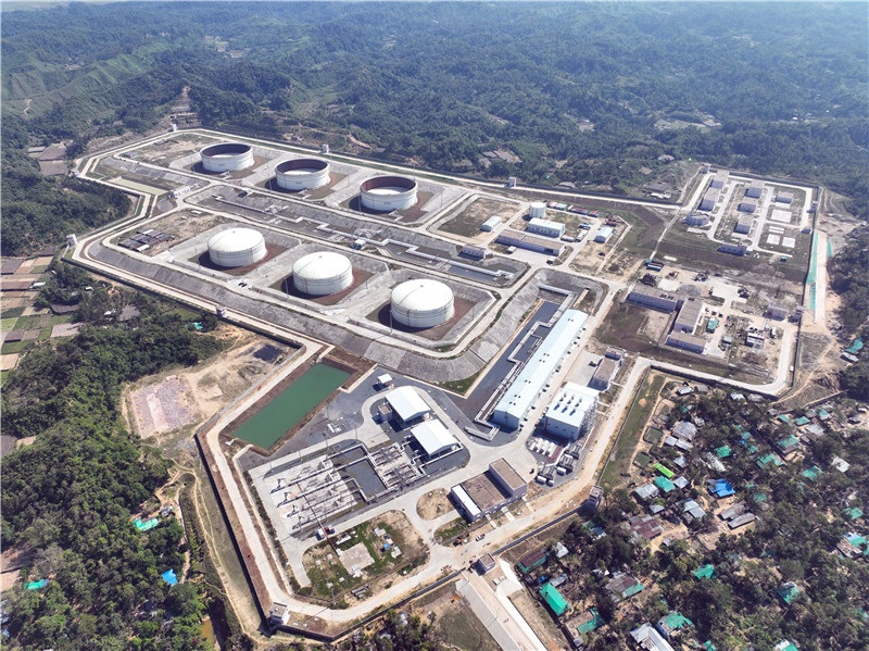 孟加拉國首個海陸一體化超大型石油儲運工程——單點系泊及雙線管道工程。中石油管道局供圖。