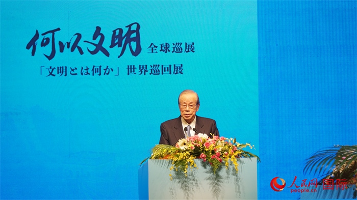 日本前首相福田康夫致辭。人民網(wǎng) 蔣曉辰攝