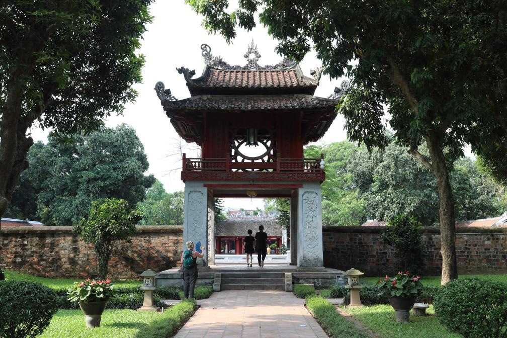 這是越南首都河內文廟內的奎文閣。