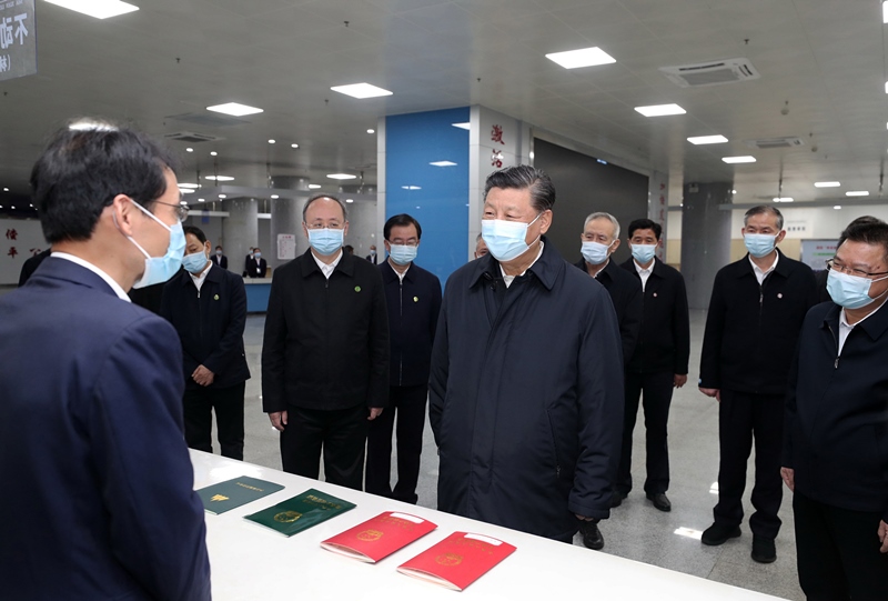2021年3月23日，習(xí)近平在福建三明沙縣農(nóng)村產(chǎn)權(quán)交易中心考察。
