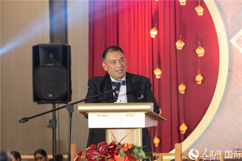 菲外交部副部長多明戈出席年會并致辭。人民網(wǎng)記者樊帆 攝