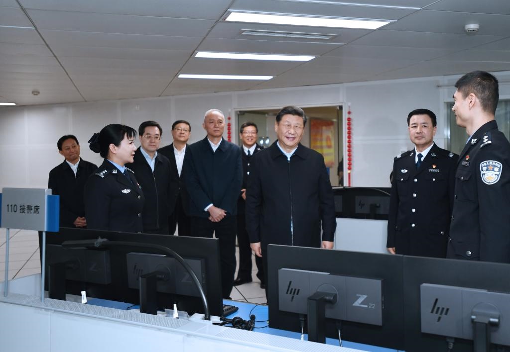 2019年2月1日上午，習(xí)近平總書記在北京市公安局看望慰問公安民警，并向全國廣大公安民警拜年。新華社記者 謝環(huán)馳 攝