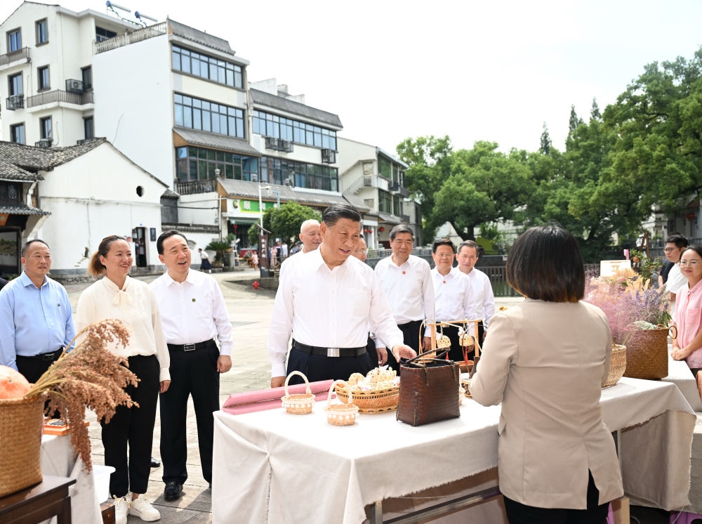 2023年9月20日上午，習(xí)近平在浙江省金華市義烏市后宅街道李祖村考察。新華社記者 謝環(huán)馳 攝