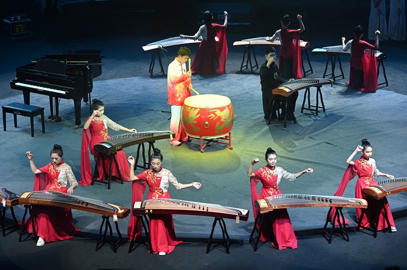 2024年1月21日，廣州，“第二屆粵港澳大灣區(qū)青少年音樂周”頒獎典禮在融創(chuàng)廣州大劇院舉行。