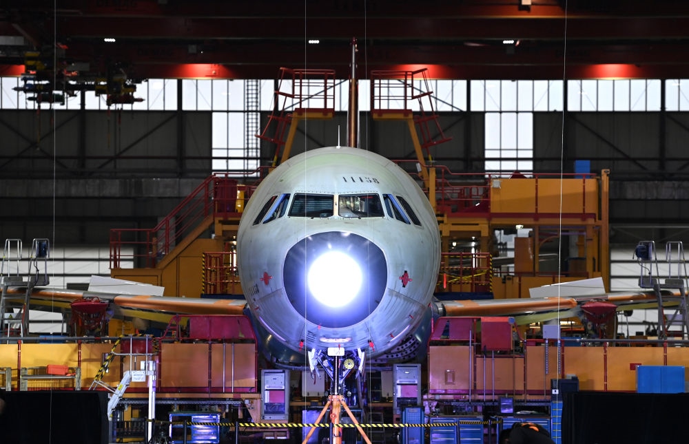 2022年11月9日，在空客天津總裝線，其首架空客A321飛機(jī)上線開始總裝。新華社記者 趙子碩 攝