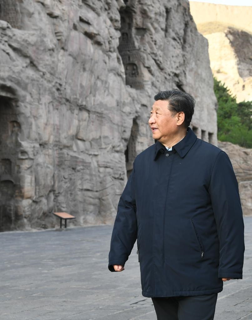 2020年5月11日，習(xí)近平總書記在山西云岡石窟實(shí)地了解歷史文化遺產(chǎn)保護(hù)情況。新華社記者 謝環(huán)馳 攝