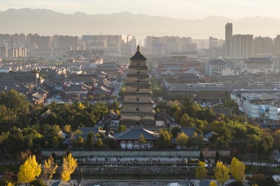 西安大雁塔景色（2023年11月17日攝，無人機(jī)照片）。新華社記者 邵瑞 攝