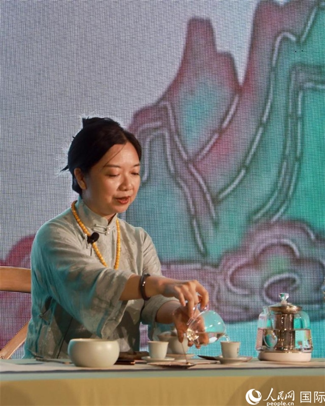 茶藝展示。人民網(wǎng)記者 管克江攝