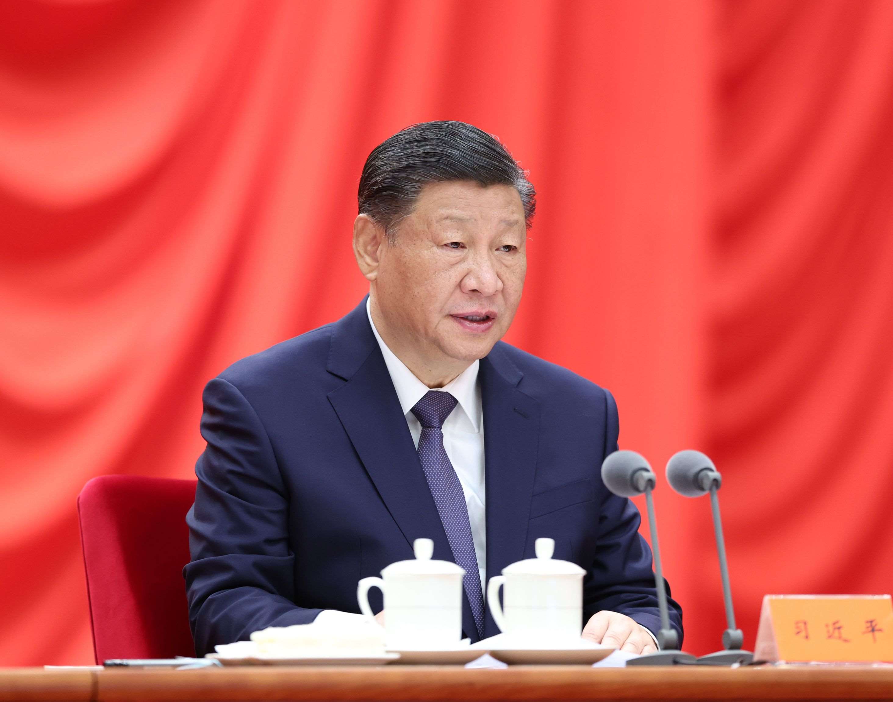 △ 2024年1月8日，習(xí)近平總書記在中國(guó)共產(chǎn)黨第二十屆中央紀(jì)律檢查委員會(huì)第三次全體會(huì)議上發(fā)表重要講話。