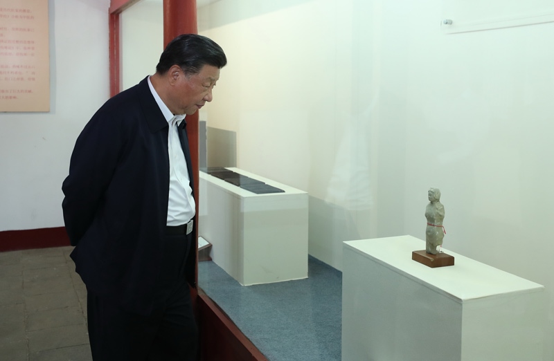 2021年5月12日，習(xí)近平總書記在河南省南陽市考察東漢醫(yī)學(xué)家張仲景的墓祠紀(jì)念地醫(yī)圣祠。
