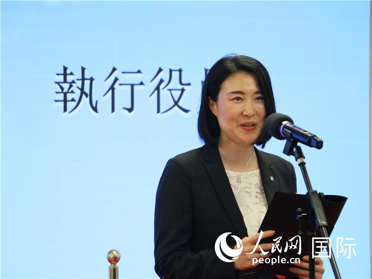 日本航空株式會社執(zhí)行役員西原口香織致辭。人民網(wǎng) 許可攝