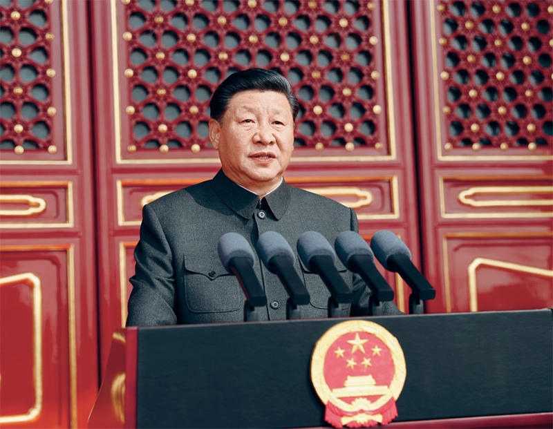 2019年10月1日，慶祝中華人民共和國(guó)成立70周年大會(huì)在北京天安門廣場(chǎng)隆重舉行。中共中央總書記、國(guó)家主席、中央軍委主席習(xí)近平發(fā)表重要講話。 新華社記者 鞠鵬/攝