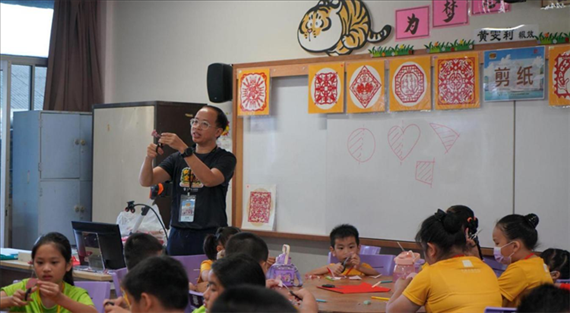 剪紙教學。主辦方供圖