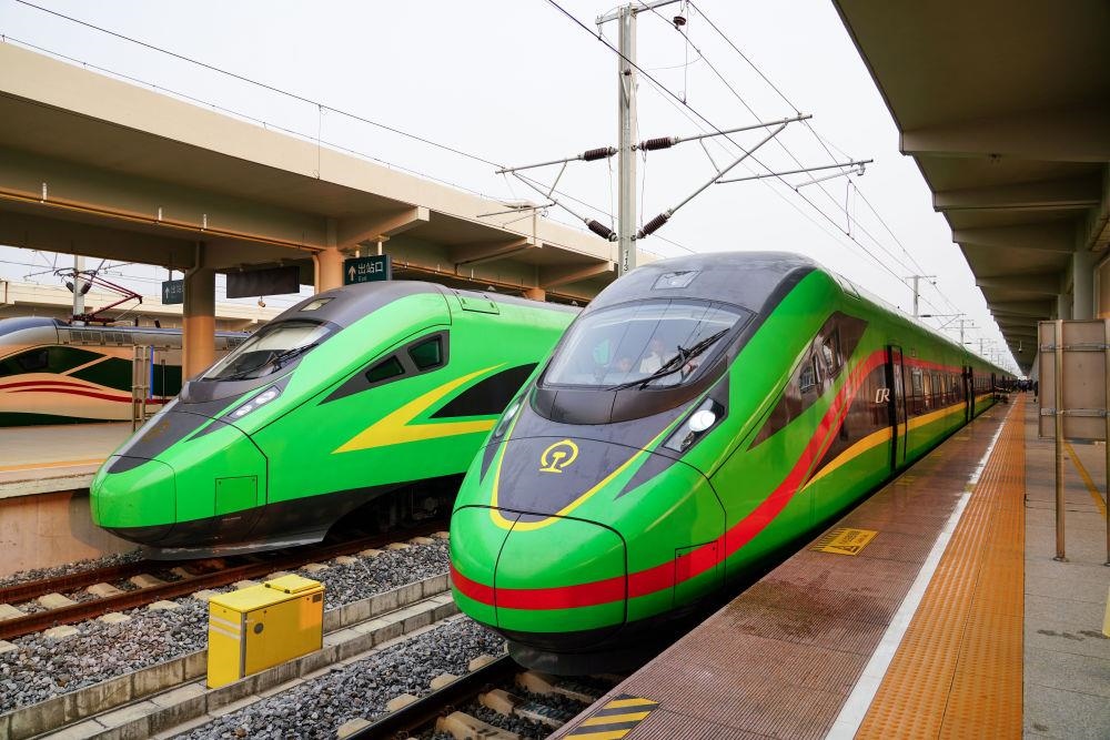 截至2024年7月5日，中老鐵路國際旅客列車累計開行滿1000列，極大地便利了沿線民眾出行。