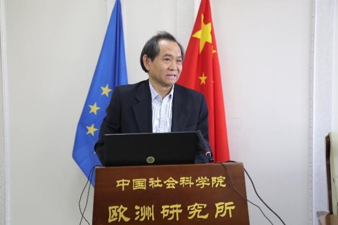 中國(guó)社會(huì)科學(xué)院歐洲研究所黨委書(shū)記、副所長(zhǎng)公茂虹主持開(kāi)幕式。吳迪攝