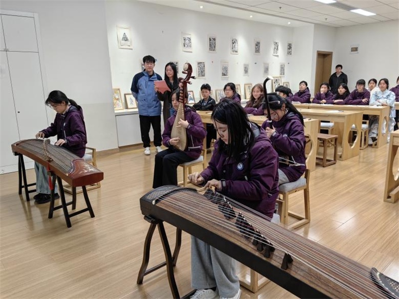 匡園學(xué)生民樂(lè)合奏。