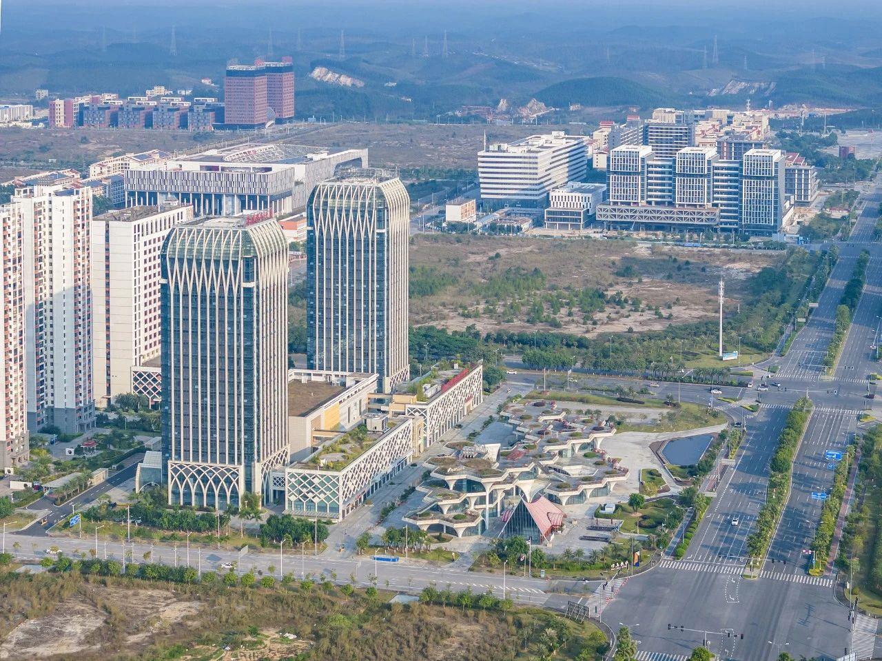 2023年11月，廣西欽州，航拍中國—馬來西亞欽州產(chǎn)業(yè)園區(qū)。