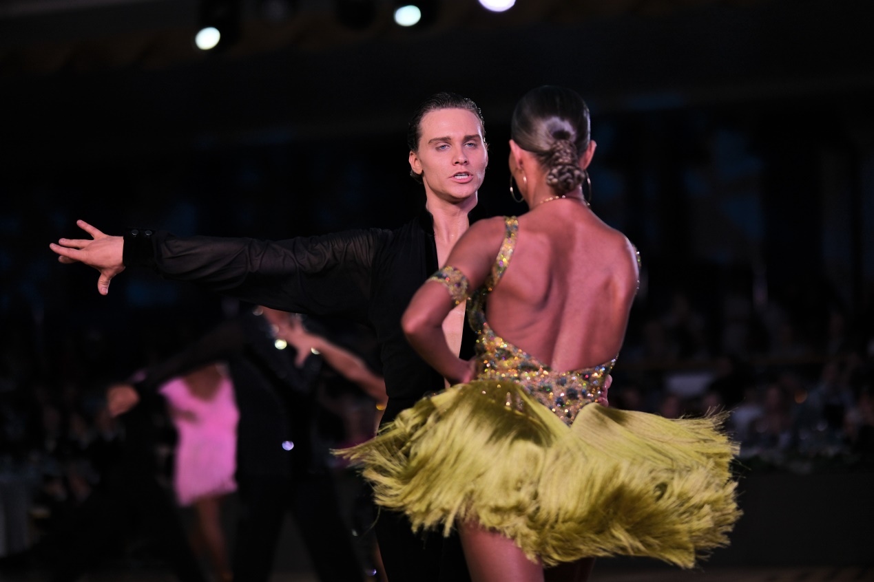 第七屆“克里姆林宮杯”國標(biāo)舞錦標(biāo)賽現(xiàn)場。于子恒攝