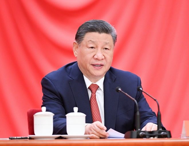 4月28日，慶祝中華全國總工會成立100周年暨全國勞動模范和先進工作者表彰大會在北京人民大會堂隆重舉行。中共中央總書記、國家主席、中央軍委主席習近平出席大會并發(fā)表重要講話。新華社記者 李學仁 攝